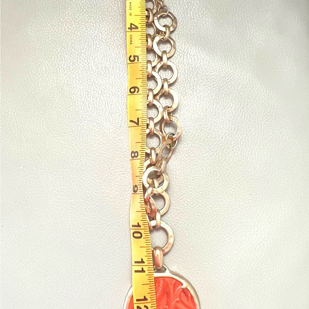Chic Gold and Orange Pendant Necklace - Picture 4 of 4